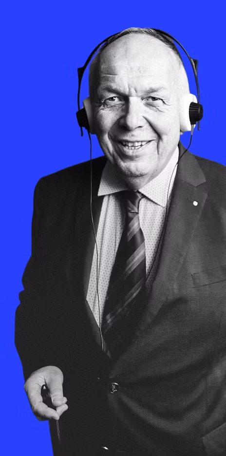 Bernd Ziethen mit Headset
